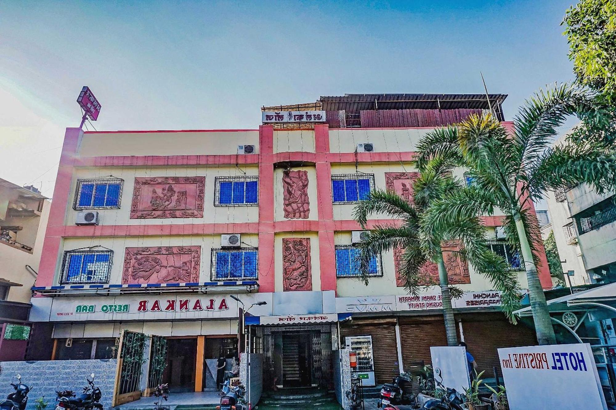 فندق Collection O Shreya Talegaon Dabhade المظهر الخارجي الصورة